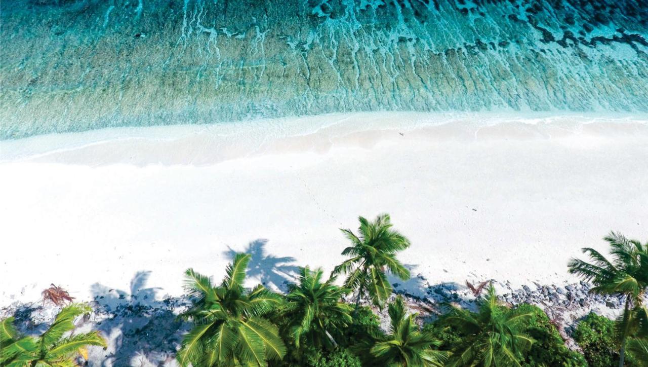 Отель Calyx Grand Fuvahmulah Экстерьер фото